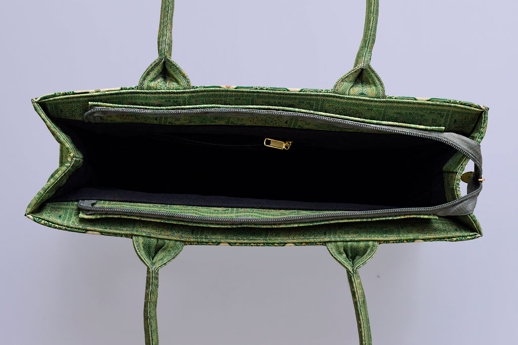 Royal Oasis Tote