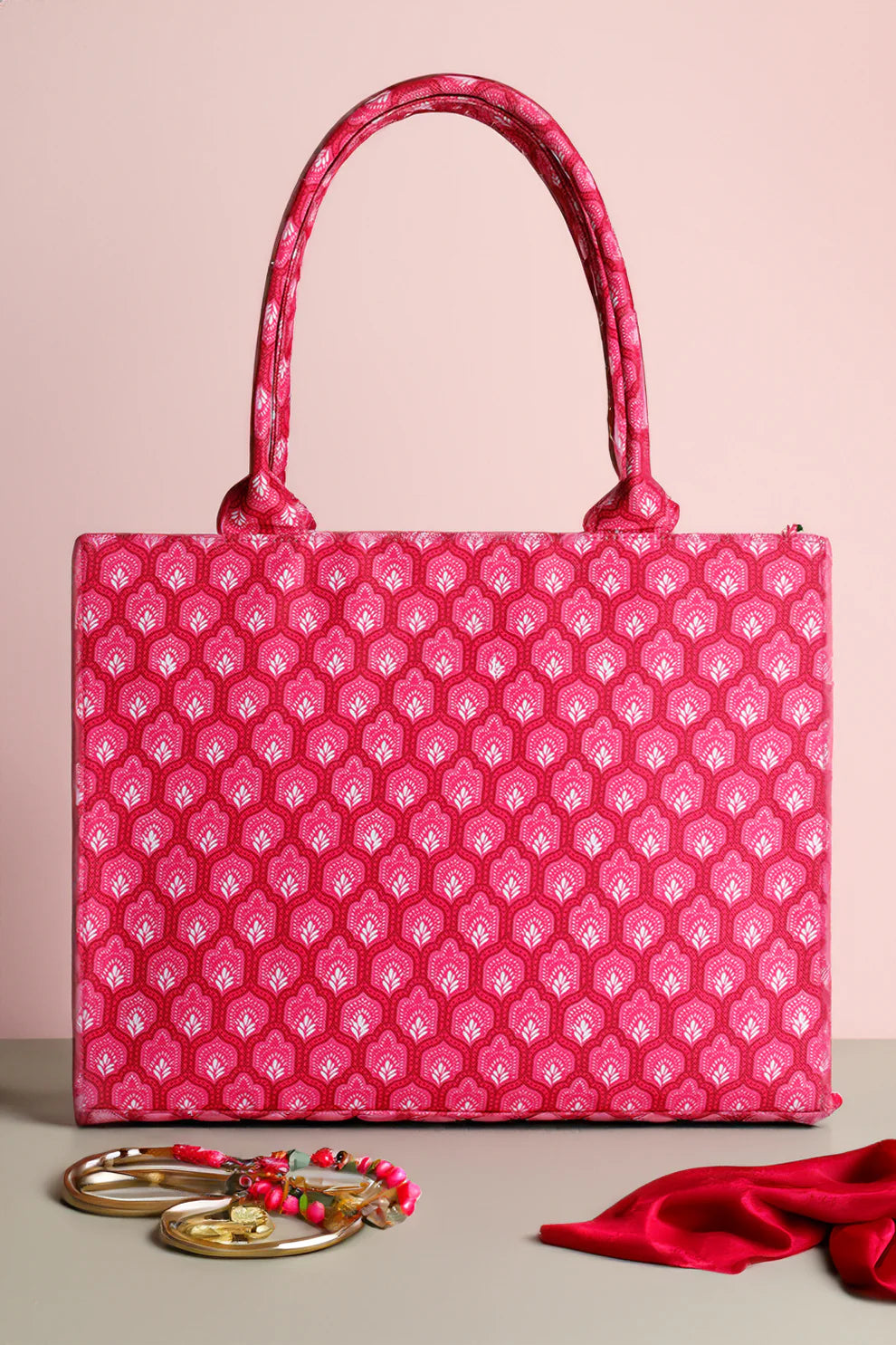 Gulnaar Tote + Crochet Cherry